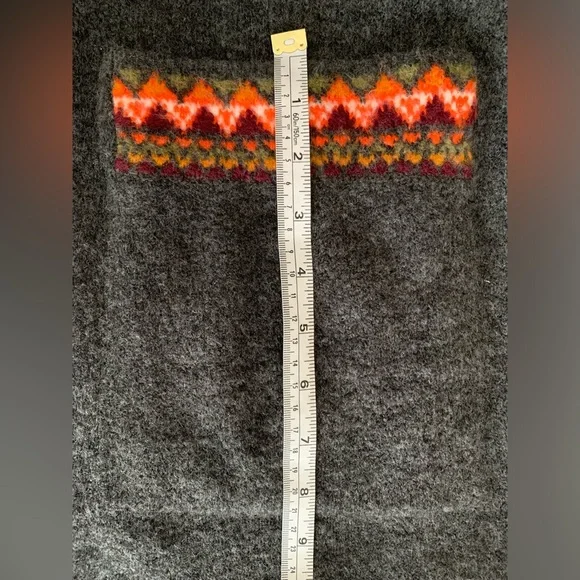 Old Navy Cardigan Open Front Dark Gray with Aztec Trim Detail Pockets Medium - Picture 13 of 13